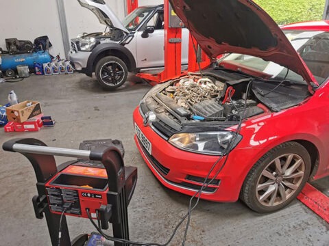 Diagnostic equipment in use