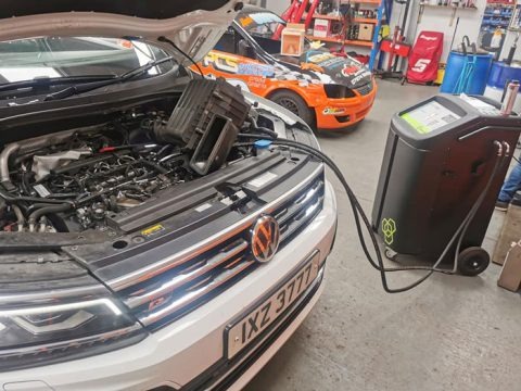 Automatic gearbox flushing service